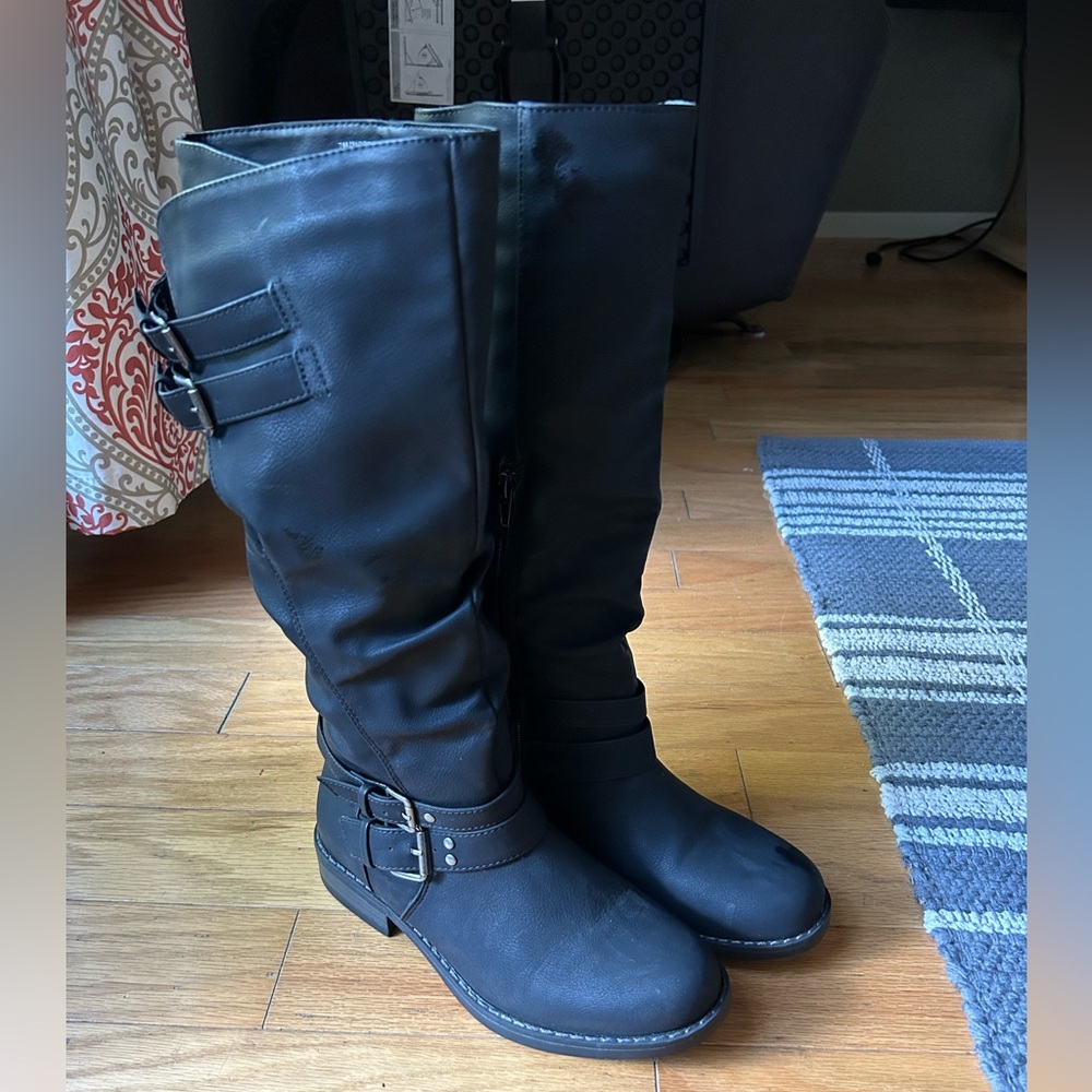 XOXO black boots